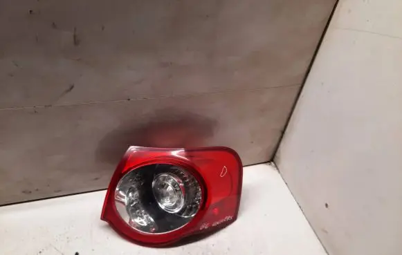 Volkswagen PASSAT B6 Rear/tail lights 3C9945096N