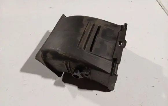 Dash center air vent grill