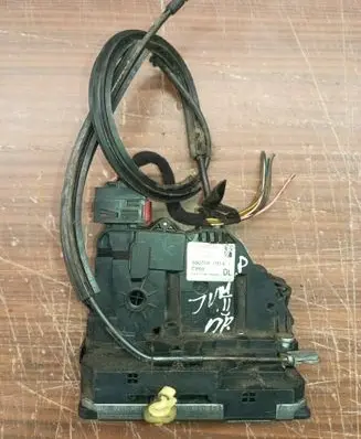 Citroen Jumper Front door lock 1346335080