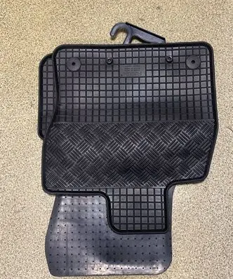 Skoda Octavia Mk3 (5E) Front floor carpet liner 