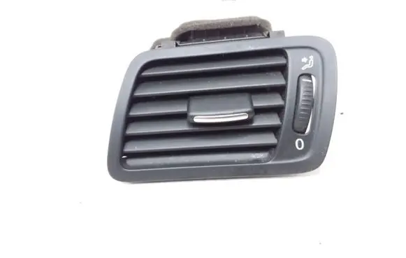 Volkswagen PASSAT B6 Dashboard side air vent grill/cover trim 3C1819701E