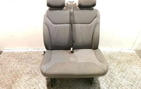 Opel Vivaro Front double seat 