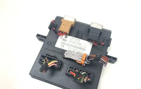 Audi A6 S6 C6 4F Comfort/convenience module 4F0907279B 4F0910279B F005V00449