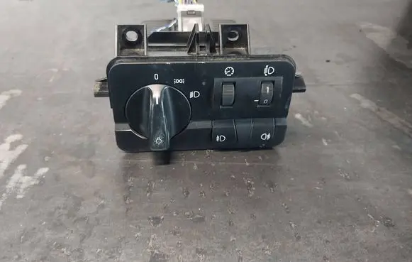 BMW 3 E46 Light switch 6901429 61316901429