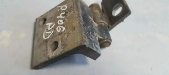 Peugeot 406 Front door upper hinge