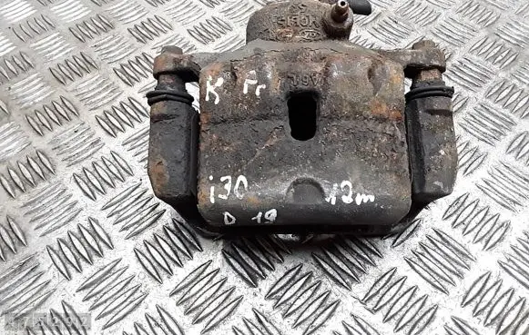 Hyundai i30 Front brake caliper