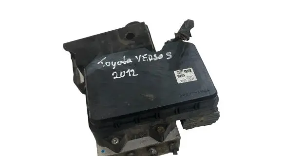 Toyota Verso-S ABS Pump 8954152B00 4454052240 11604030270