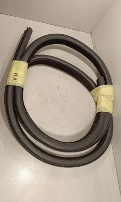 Jaguar XE Rubber seal front door (on door) 