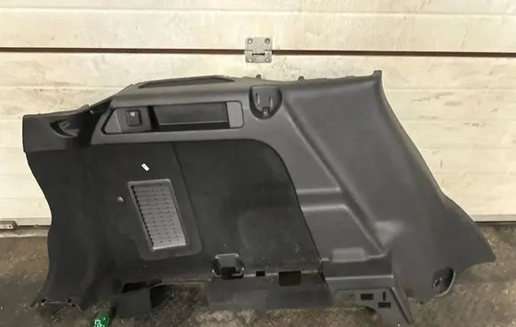 Land Rover Discovery Sport Trunk/boot side trim panel GK7245431D 1705160058