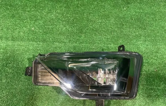 Volkswagen Golf Sportsvan Front fog light 510941661D