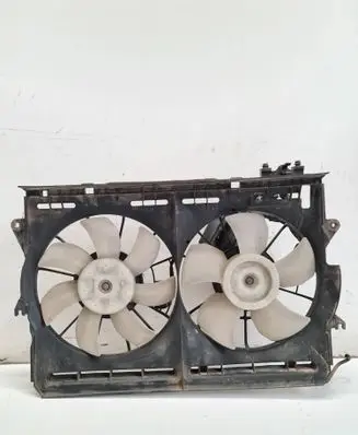 Toyota Avensis T250 Fan set 222710142