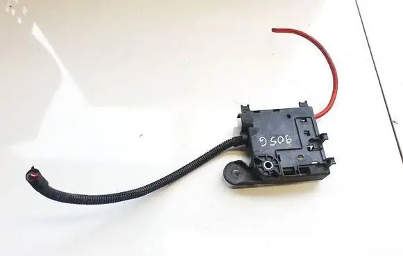 Audi A5 8T 8F Positive cable (battery) 