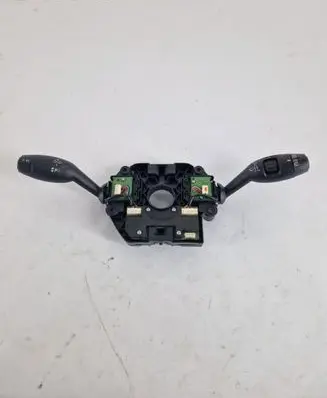 Multifunctional control switch/knob