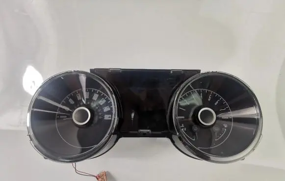 Ford Mustang VI Speedometer (instrument cluster) ERED010830