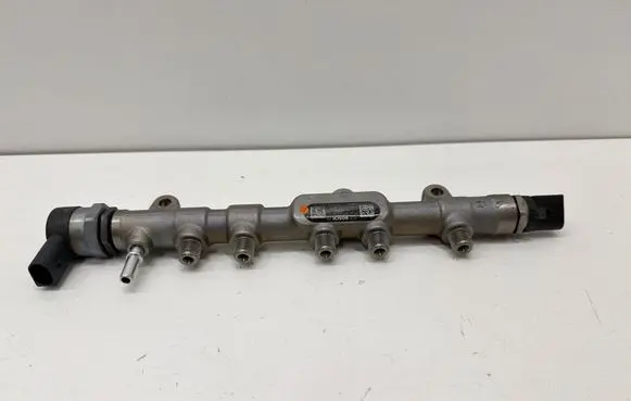 BMW 3 F30 F35 F31 Fuel main line pipe 0445214315 8514154