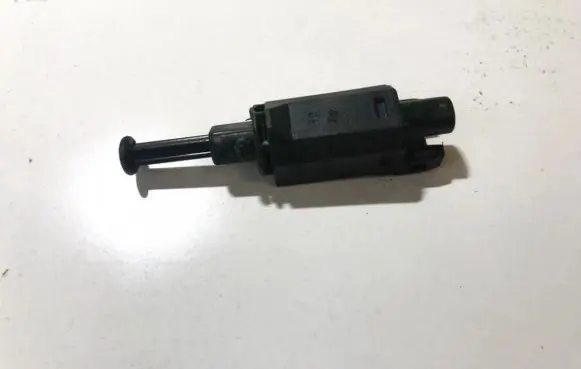Volkswagen Golf III Brake pedal sensor switch 191945515
