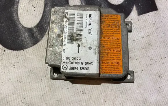 Mercedes-Benz C W202 Airbag control unit/module 0285001213