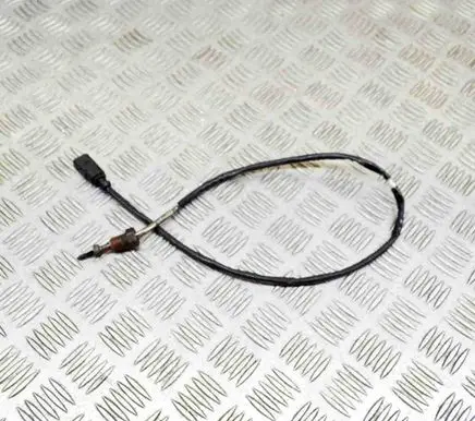 Volkswagen Tiguan Oil temperature sensor 03L906088BD