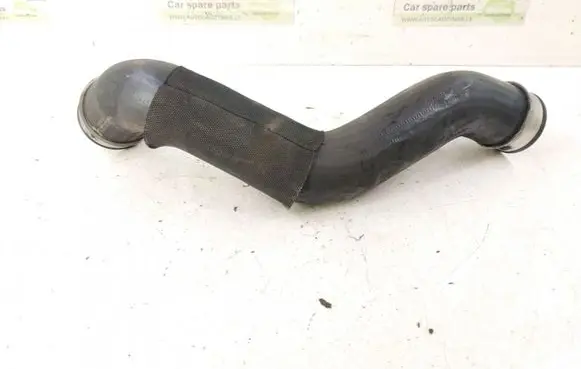 Mercedes-Benz E W211 Intercooler hose/pipe 2115282482 A2115282482