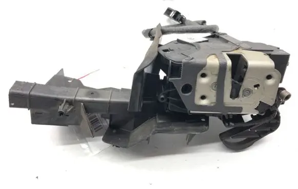 Ford Focus Front door lock BM5AA21813AG