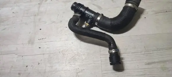 Alfa Romeo Stelvio Engine coolant pipe/hose H38432
