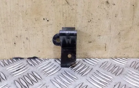 Nissan Qashqai Radiator mount bracket 21542JD20B