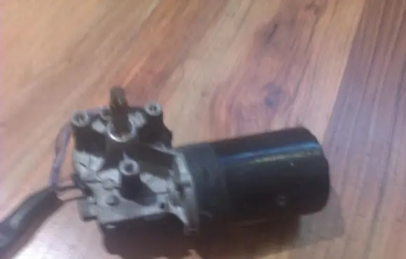 Mitsubishi Carisma Wiper motor 0390241114chp