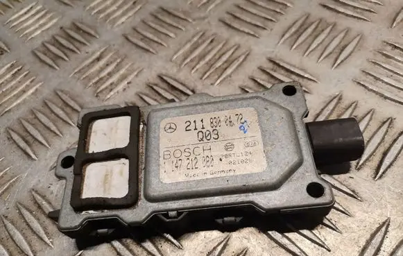 Mercedes-Benz S W220 Air quality sensor 2118300472