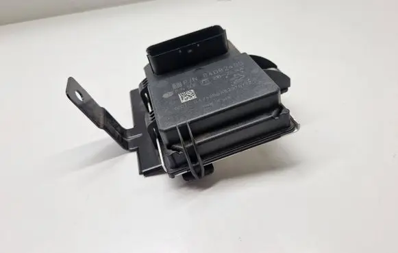 Buick Encore I Fuel injection pump control unit/module 84082495