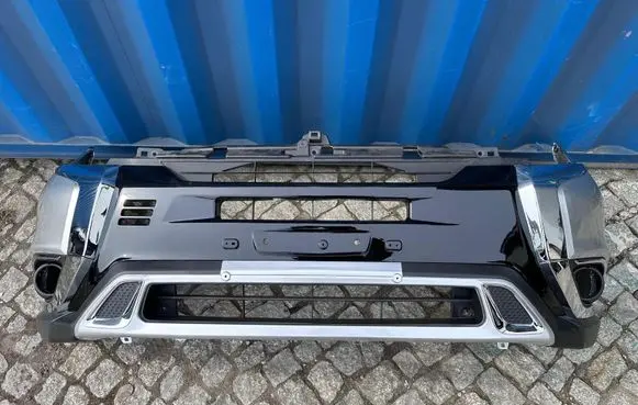 Mitsubishi Outlander Front bumper 6400A919