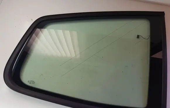 Volkswagen Sharan Rear side window 7N0845298J
