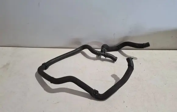 Jaguar F-Pace Engine coolant pipe/hose GX738K534CC