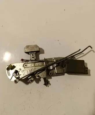Renault Master II Sliding door lock A00272