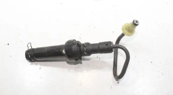 Audi A4 S4 B9 8W Clutch pipe/line 