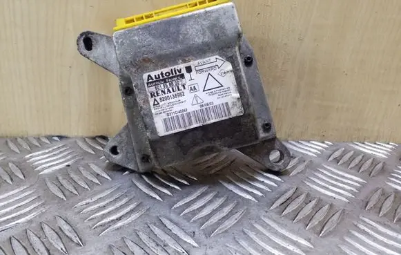 Renault Laguna II Airbag control unit/module 605958800 8200138952
