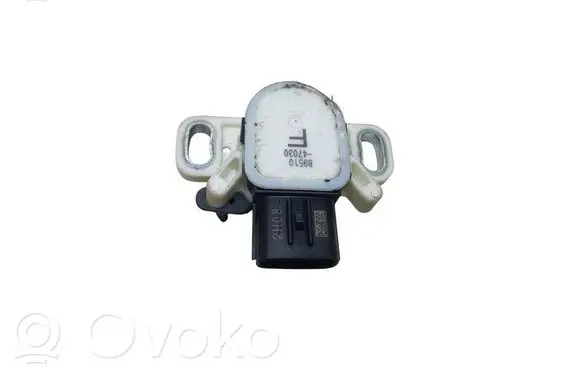Toyota RAV 4 (XA50) Brake pedal sensor switch 8951047030
