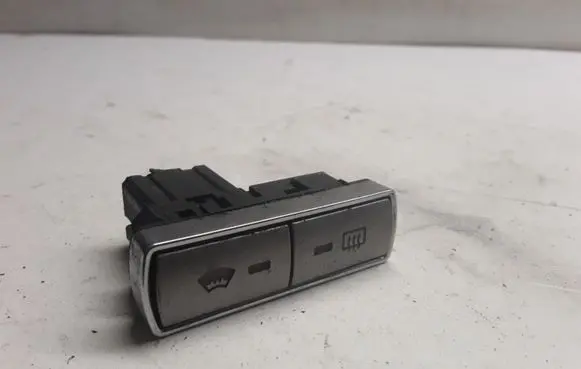 Ford Mondeo MK IV Windscreen/window heater switch 6M2T18K574AC