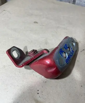 Ford Turneo Courier Front door lower hinge Et767822801ab