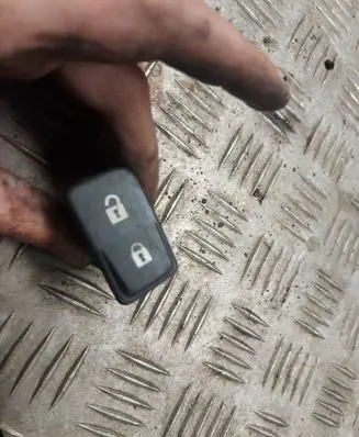 Volvo V50 Central locking switch button 30669958
