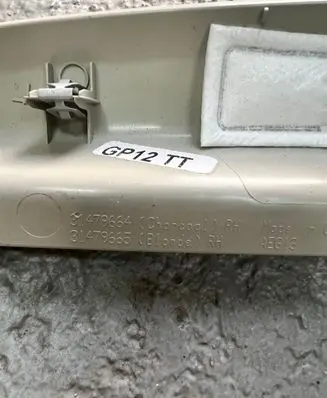 Volvo S60 (C) pillar trim 31479665 31479664