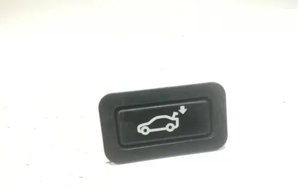 BMW 5 E60 E61 Tailgate/boot open switch button 8375580