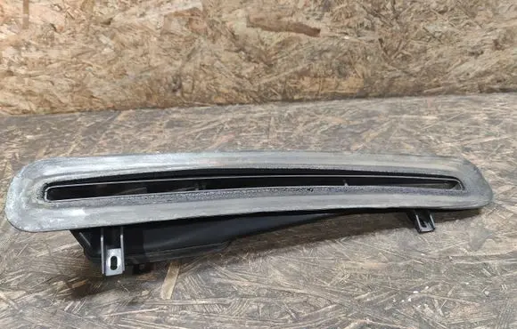 Porsche 928 Dashboard air vent grill cover trim 92857463202