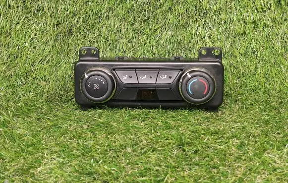 Ford Explorer Climate control unit BB5T19980BC
