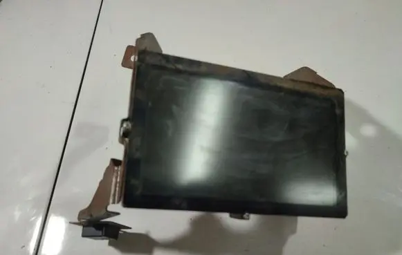 Nissan Pathfinder R51 Screen/display/small screen DP7W1400E