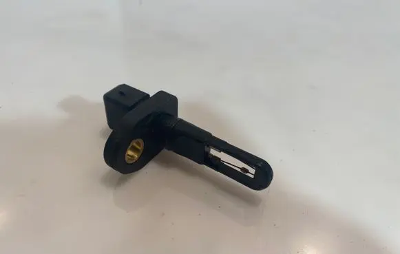 Audi A4 S4 B5 8D Intake air temperature sensor 0280130085