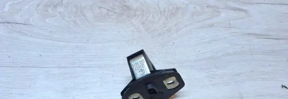 BMW 5 E39 Rear door lock loop/hook striker 8176350
