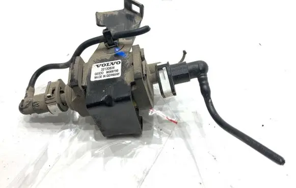 Volvo S90, V90 Webasto circulation pump for autonomous heater 32130834