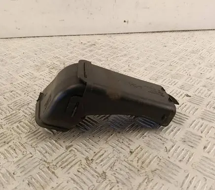 BMW 3 GT F34 Air intake duct part 7597584