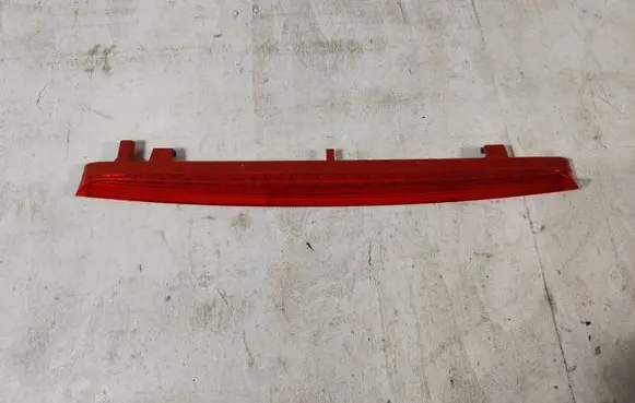 Audi Q3 F3 Third/center stoplight 8V0945097D