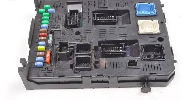 Peugeot 308 Fuse box set 9678477280